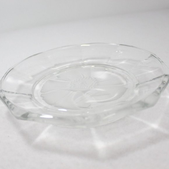 Vintage Emanuel Ungaro Etched Crystal Dish Dogwood Japan Clear Glass Bowl 7.5" - Picture 4 of 6